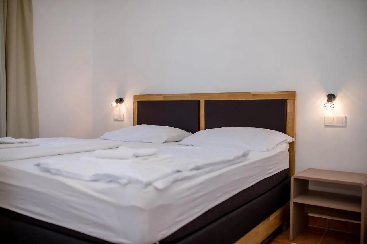 Apartments And Rooms By The Sea Supetarska Draga - Gornja, Rab - 11579