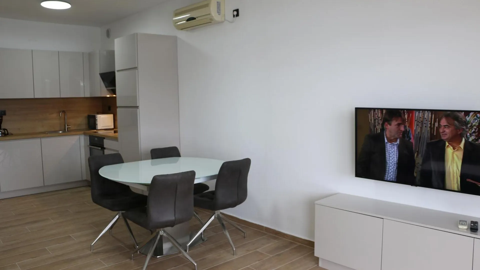 ゲストハウス Apartments And Rooms By The Sea Supetarska Draga - Gornja, Rab - 11579